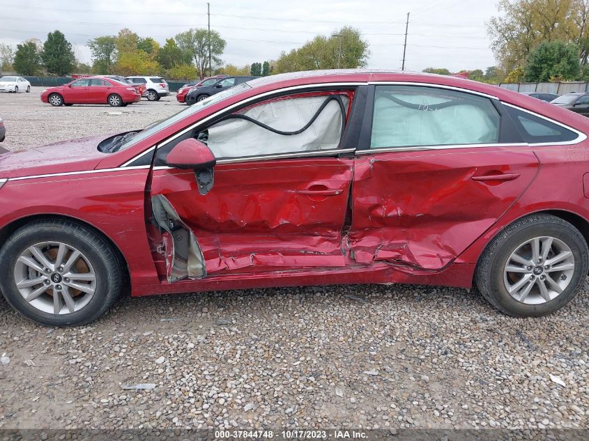 2015 HYUNDAI SONATA SE - 5NPE24AF2FH205258