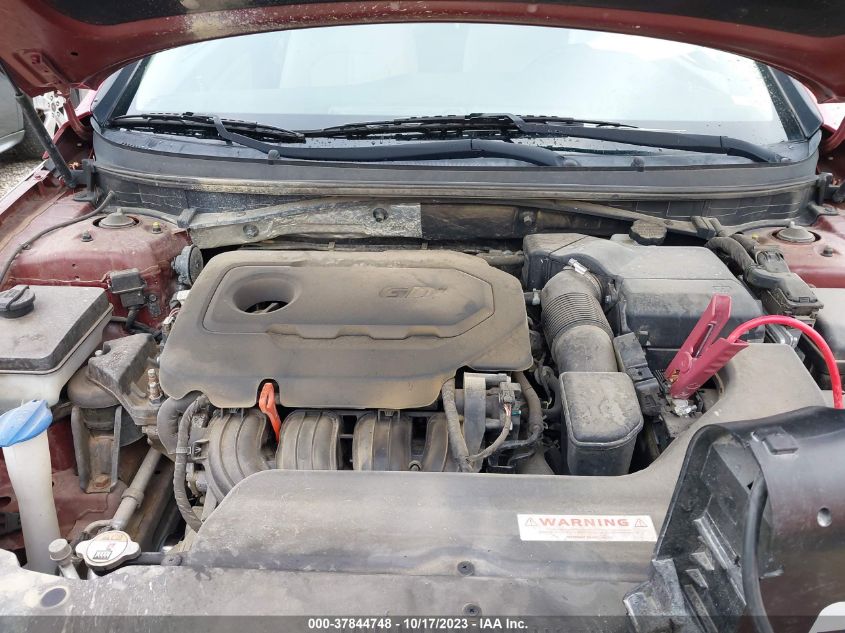 2015 HYUNDAI SONATA SE - 5NPE24AF2FH205258