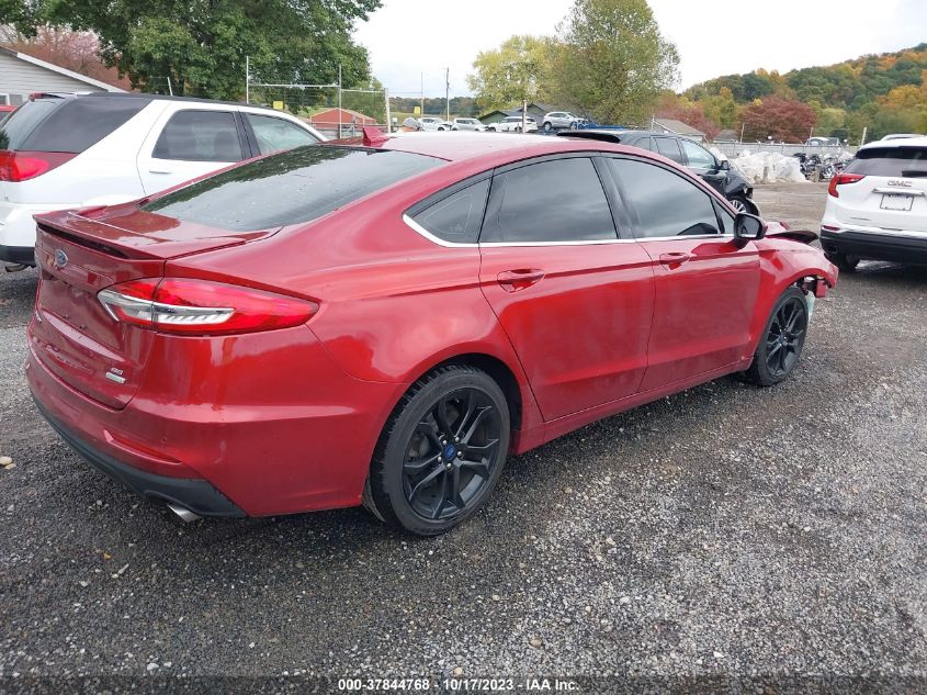 3FA6P0HD5KR164320 Ford Fusion SE 4