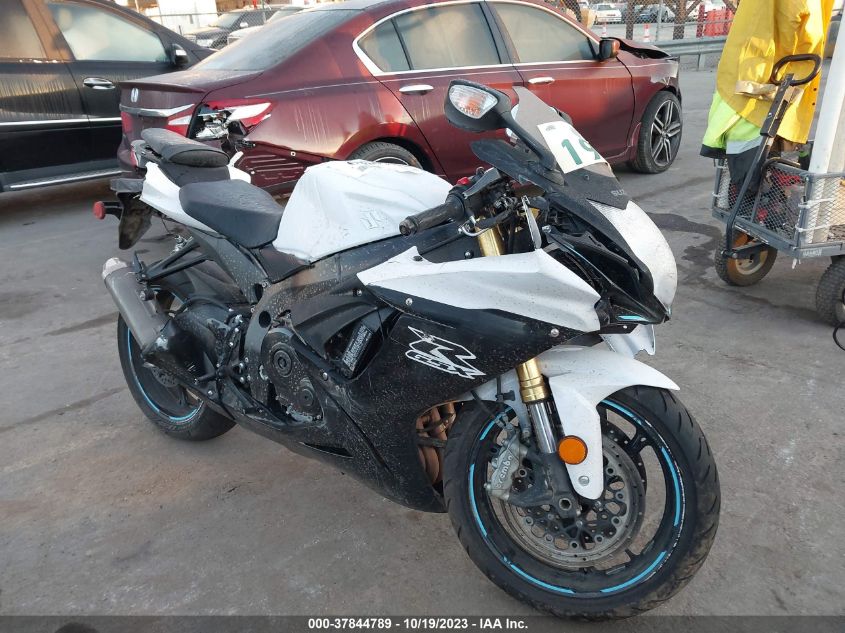 2020 SUZUKI GSX-R750 - JS1GR7MA7L7101140