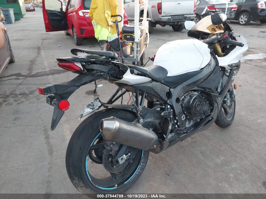 2020 SUZUKI GSX-R750 - JS1GR7MA7L7101140