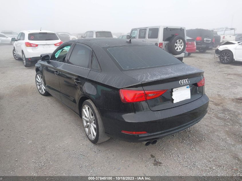 VIN WAUACGFF3F1138261 2015 AUDI A3 no.3