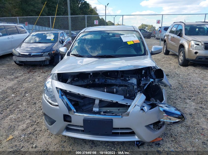 3N1CN7AP9KL817480 Nissan Versa Sedan SV 6