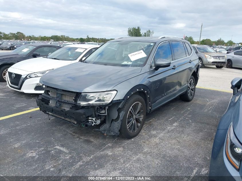 2018 VOLKSWAGEN TIGUAN SEL/SE - 3VV3B7AX7JM119241