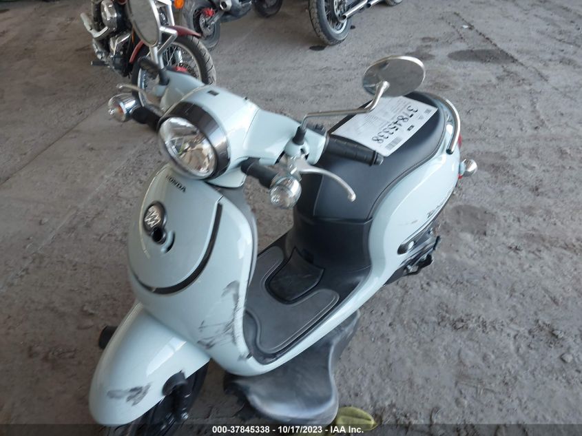 2022 HONDA NCW50 - JH2AF771XNK501197