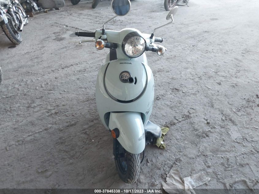 2022 HONDA NCW50 - JH2AF771XNK501197
