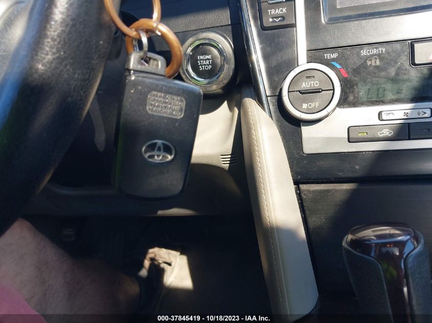 2013 TOYOTA CAMRY L/LE/SE/XLE - 4T4BF1FK1DR293719