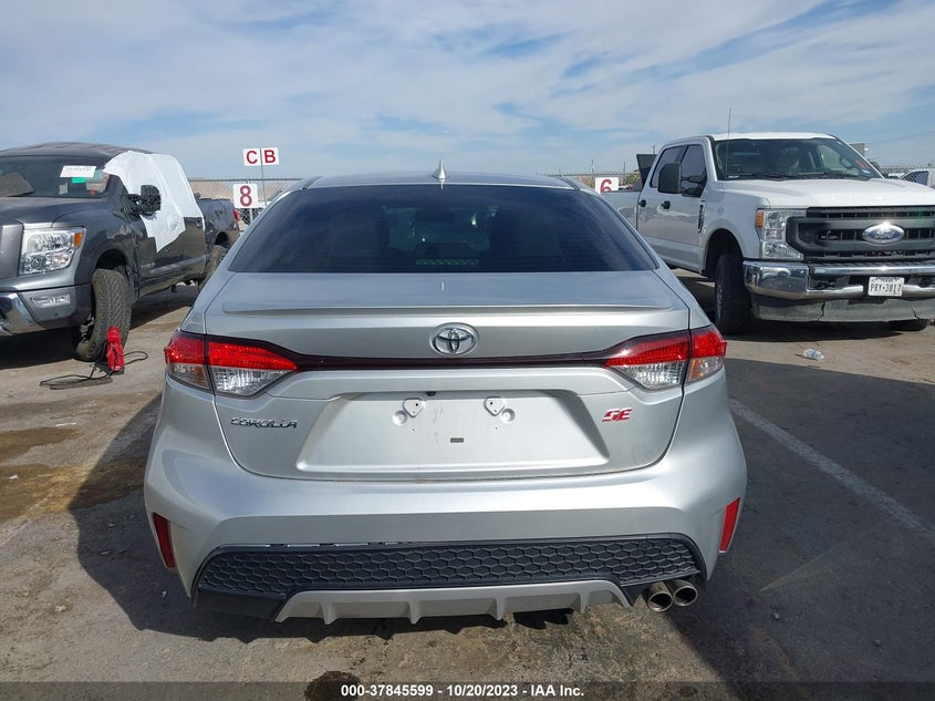 VIN JTDS4RCE5LJ022695 2020 TOYOTA COROLLA SE