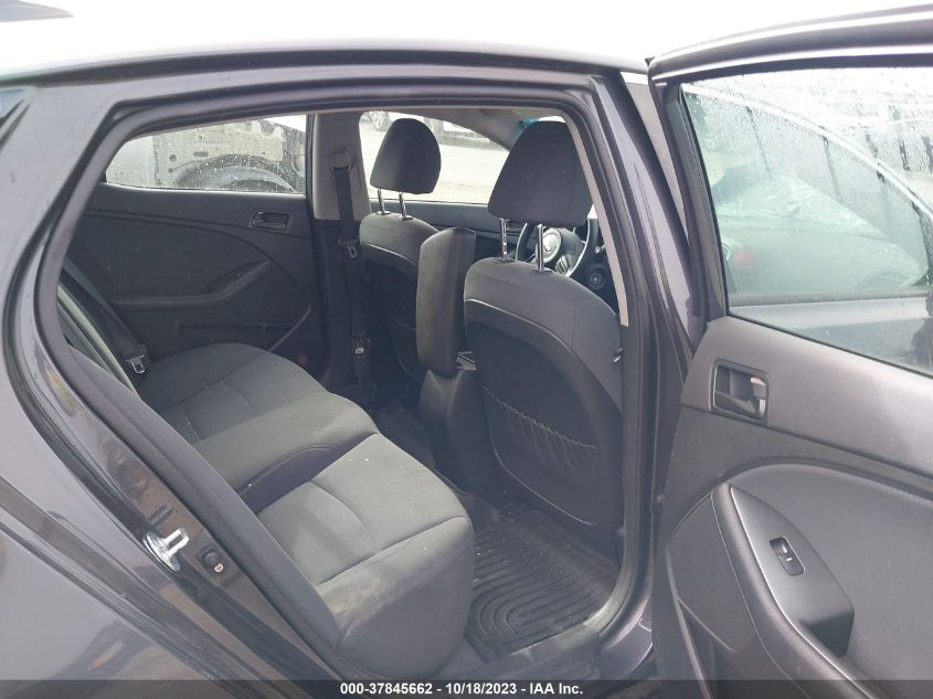 2015 KIA OPTIMA LX KNAGU4A77F5620374