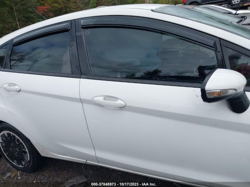 2014 FORD FIESTA SE - 3FADP4EJ5EM235669