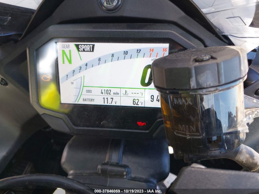 2021 KAWASAKI ZX1002 L JKBZXVL11MA001314