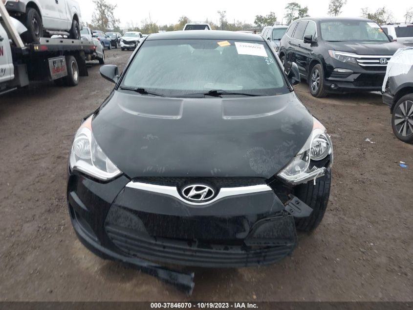 2013 HYUNDAI VELOSTER W/BLACK INT - KMHTC6AD2DU165387