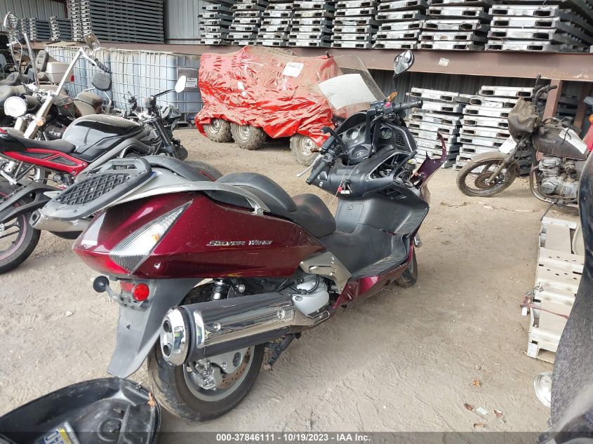 2009 HONDA FSC600 D JH2PF01199K700404
