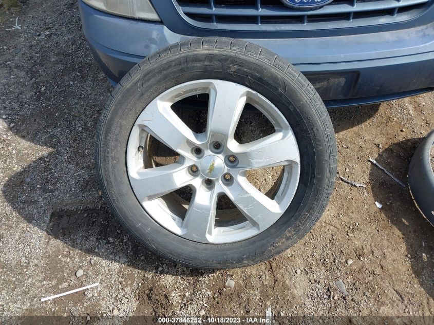 2017 CHEVROLET TRAVERSE LT - 1GNKRGKD9HJ113742