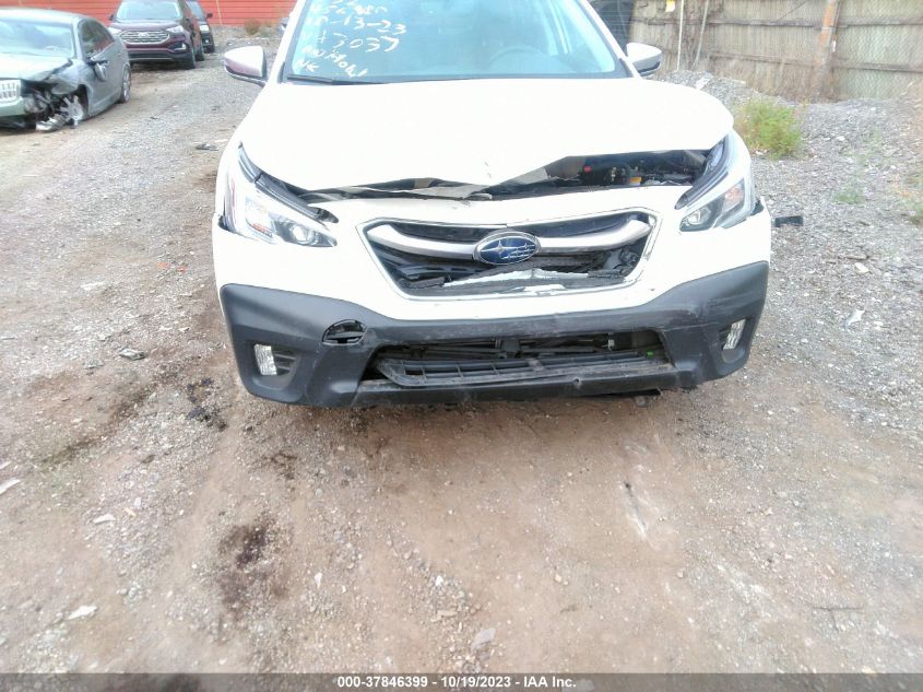 2022 SUBARU OUTBACK TOURING - 4S4BTGPD9N3233037