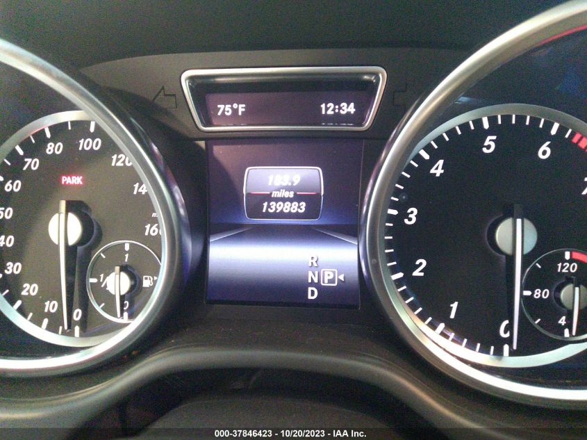 2015 MERCEDES-BENZ GL 450 - 4JGDF6EE6FA450032