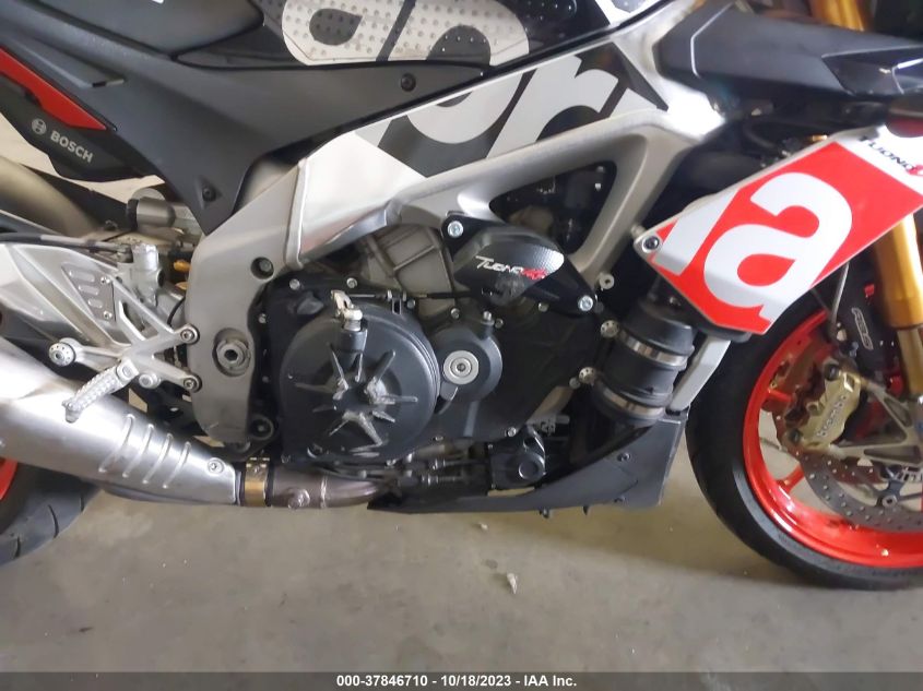 2016 APRILIA TUONO V4 1100 ABS ZD4TYUA00GS000188