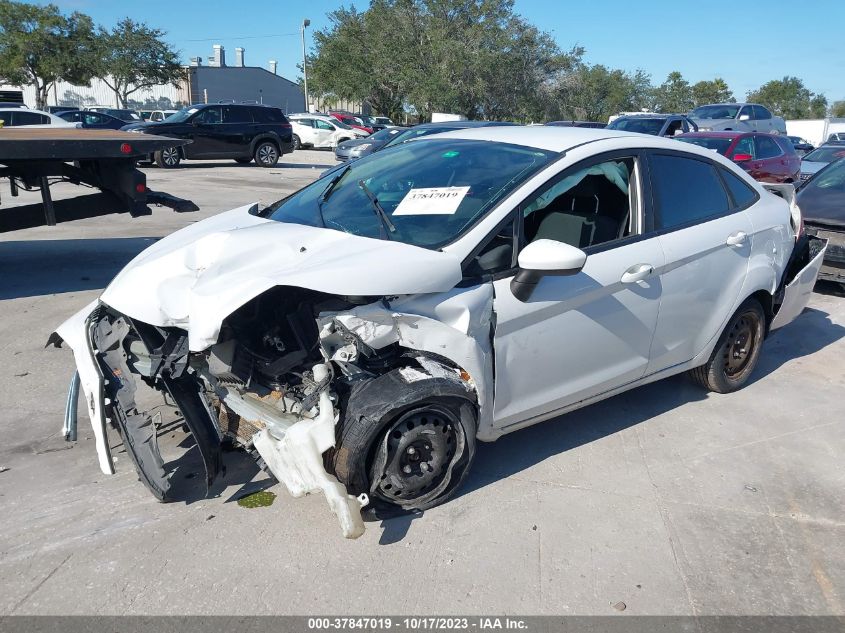 2018 FORD FIESTA S - 3FADP4AJXJM104821