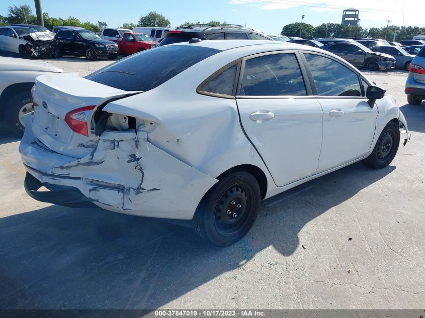 2018 FORD FIESTA S - 3FADP4AJXJM104821