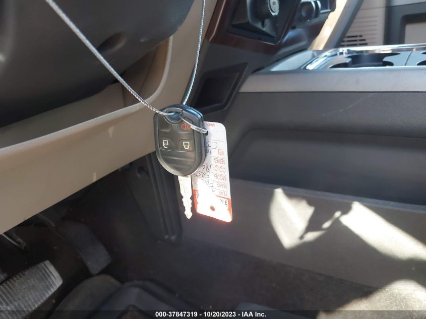 2013 FORD SUPER DUTY F-250 SRW XL/XLT/LARIAT - 1FT7W2BT5DEB86921