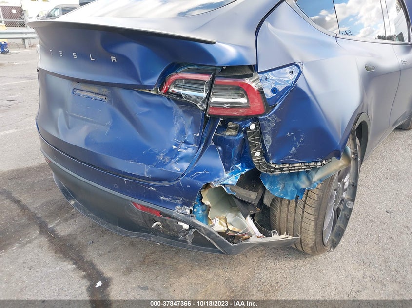 VIN 5YJYGDEF0MF230454 2021 TESLA MODEL Y PERFORMANCE
