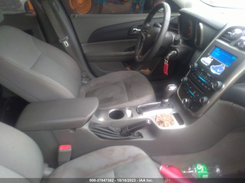 2015 CHEVROLET MALIBU LS - 1G11B5SL1FF113618