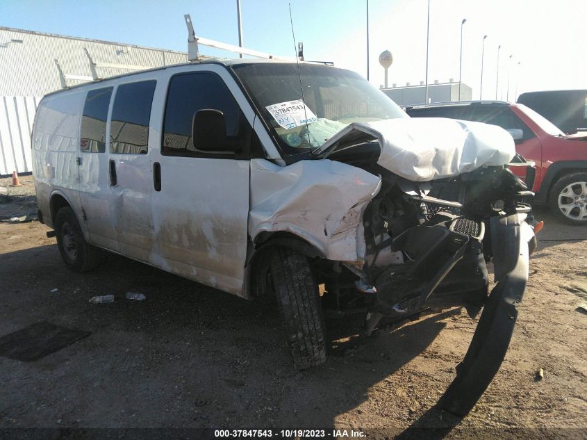 2015 CHEVROLET EXPRESS CARGO VAN - 1GCWGFCF1F1113161
