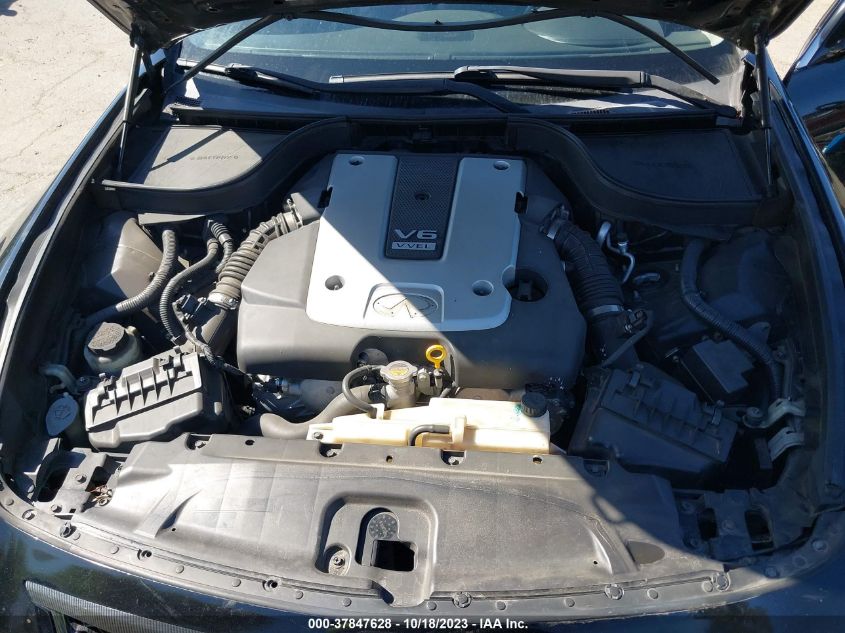 2015 INFINITI Q40 JN1CV6AP1FM502243