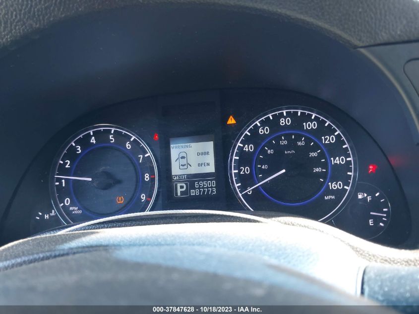 2015 INFINITI Q40 JN1CV6AP1FM502243