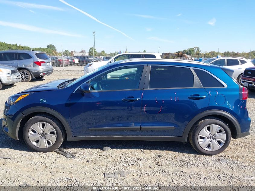 KNDCB3LC6L5396411 Kia Niro LX 15