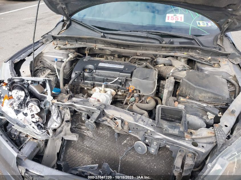 2015 HONDA ACCORD SEDAN EX - 1HGCR2F72FA207402