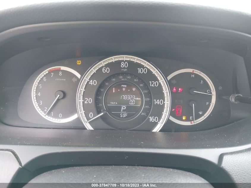 2015 HONDA ACCORD SEDAN EX - 1HGCR2F72FA207402