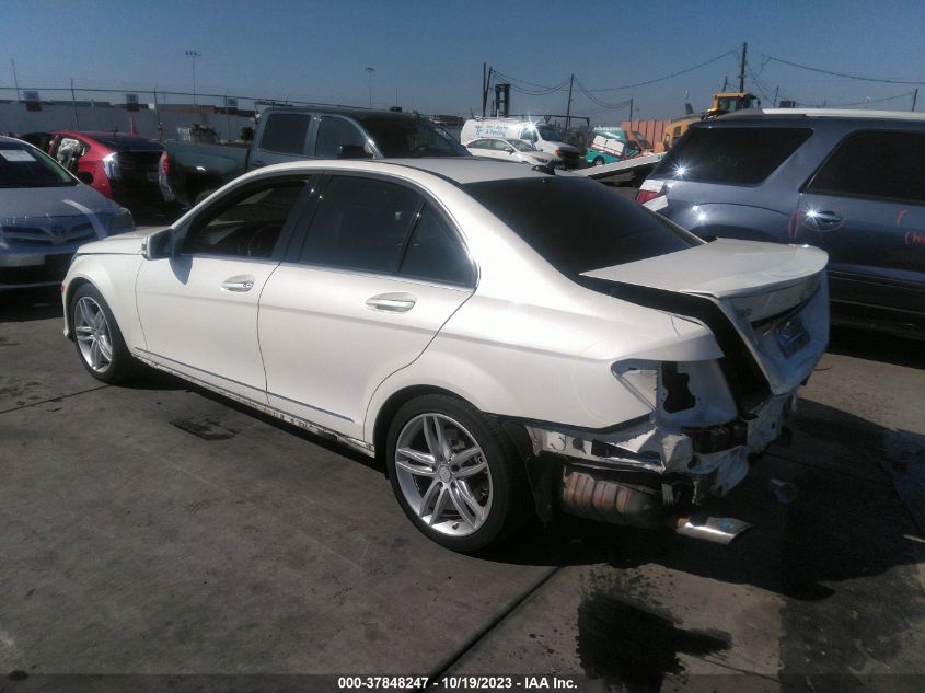 2014 MERCEDES-BENZ C 250 SPORT/LUXURY - WDDGF4HB6EA964491