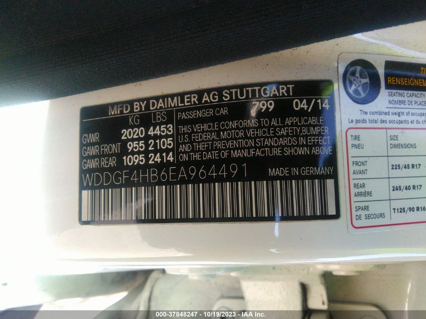 2014 MERCEDES-BENZ C 250 SPORT/LUXURY - WDDGF4HB6EA964491