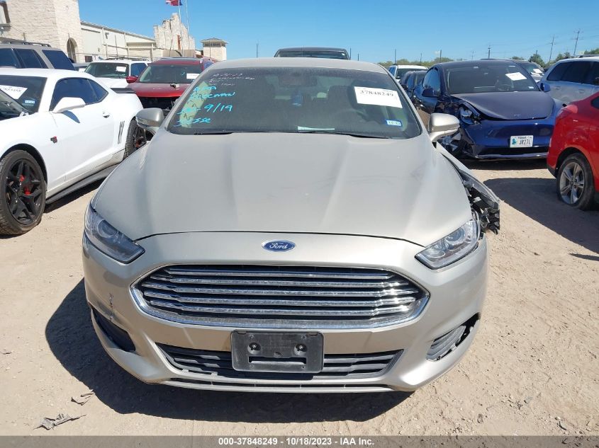 2016 FORD FUSION SE - 3FA6P0H76GR200632