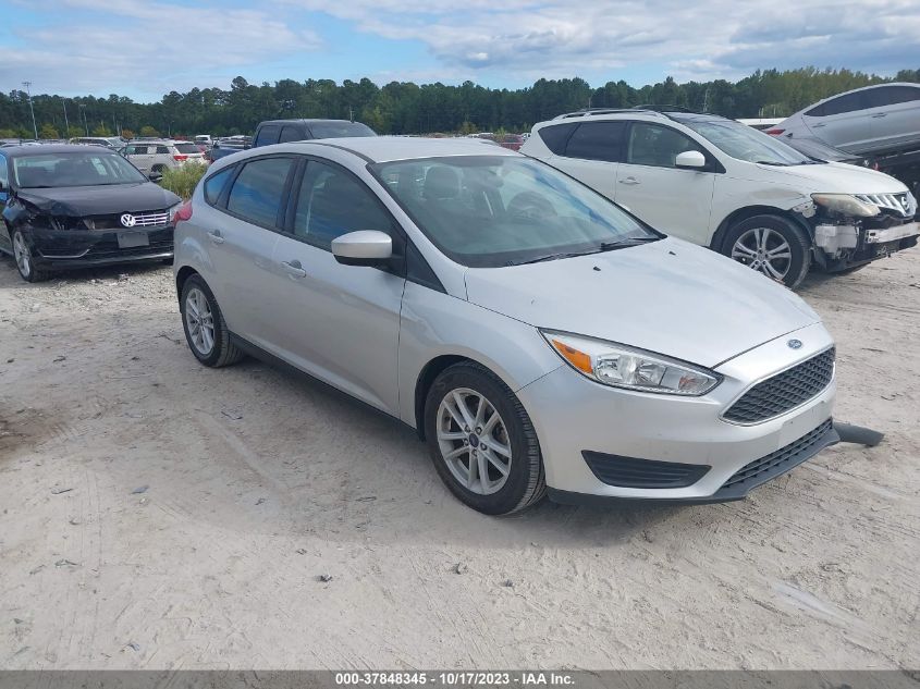 2018 FORD FOCUS SE - 1FADP3K29JL262165