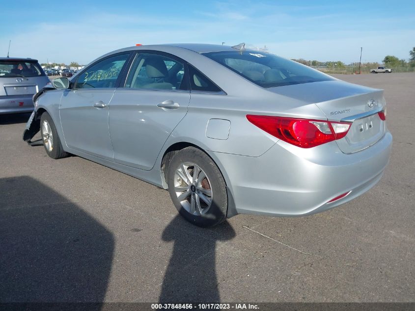 2013 HYUNDAI SONATA GLS - 5NPEB4AC2DH695817