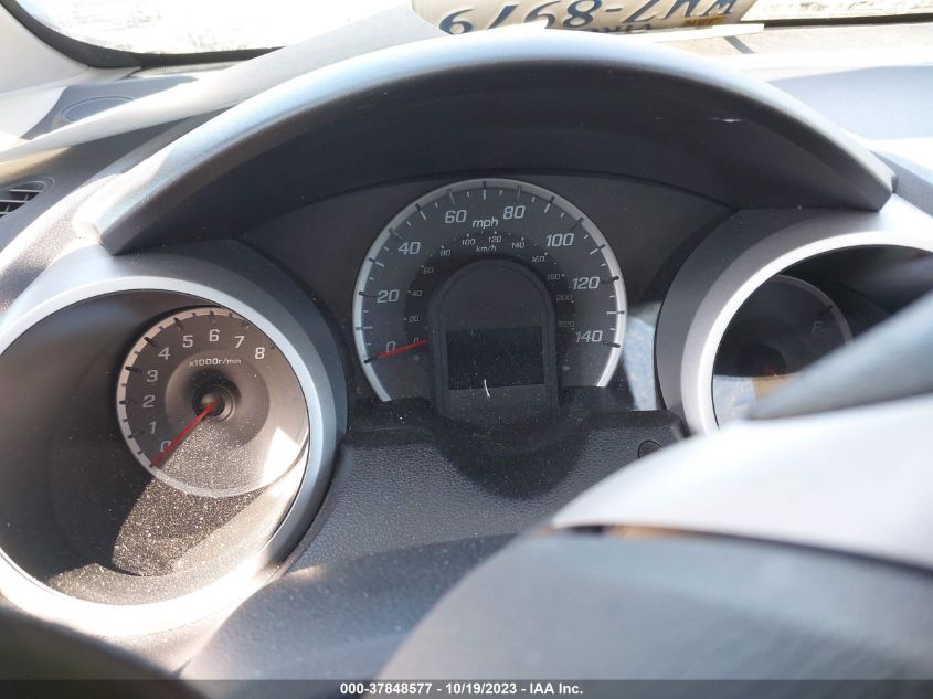 2013 HONDA FIT - JHMGE8H38DC079465