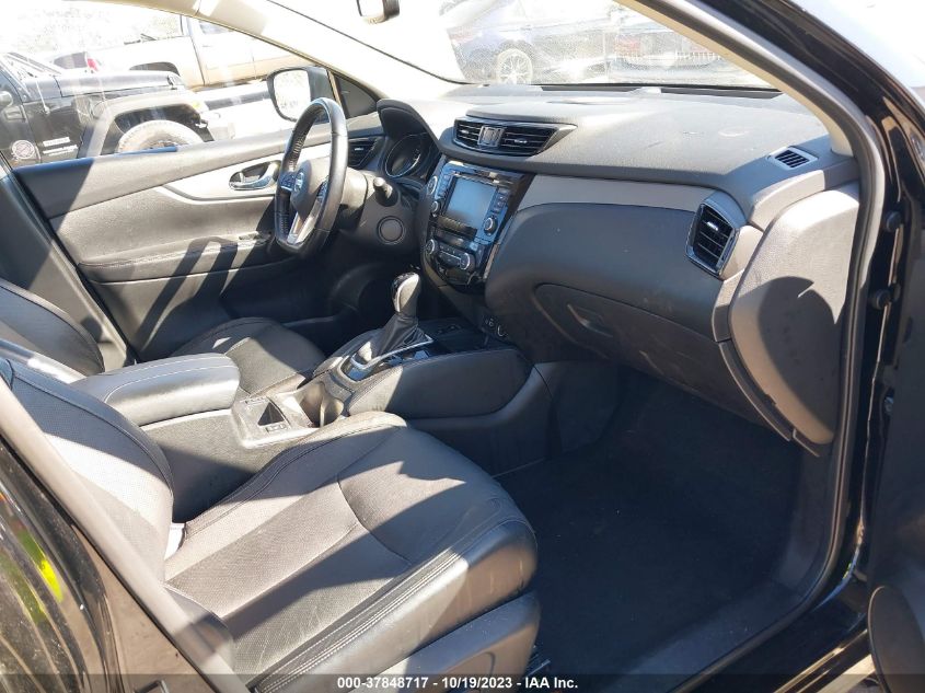 2020 NISSAN ROGUE SPORT SL - JN1BJ1CW2LW641425