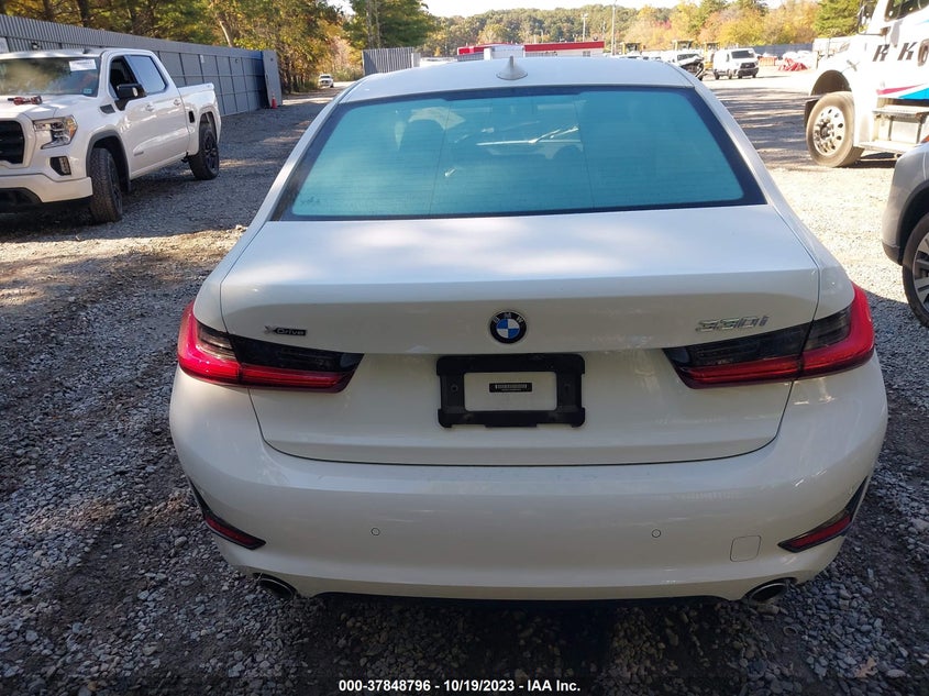 VIN 3MW5R7J09M8B76928 2021 BMW 3 SERIES 330I XDRIVE