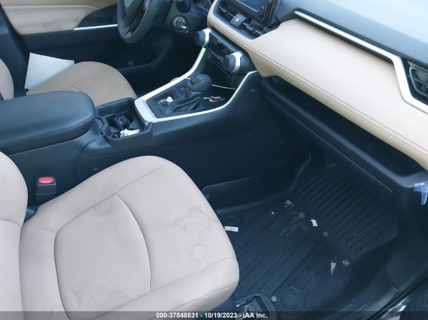 2019 TOYOTA RAV4 LE - 02T3K1RFV2KW01663