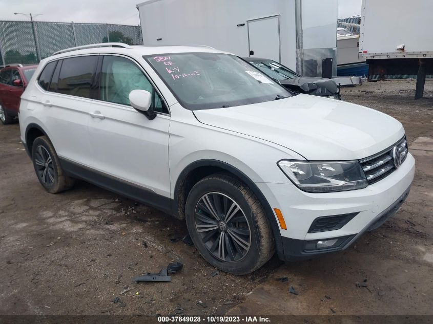 2018 VOLKSWAGEN TIGUAN SEL/SE - 3VV2B7AX0JM013063