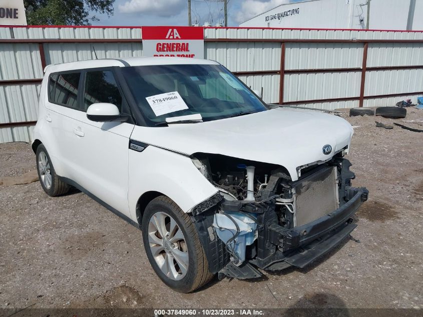 2015 KIA SOUL + - KNDJP3A52F7196177