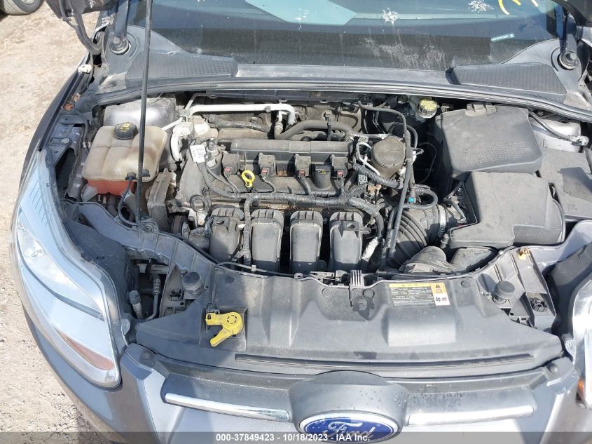 2014 FORD FOCUS SE - 1FADP3K21EL392561