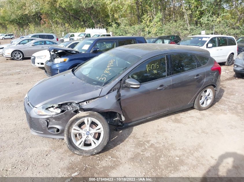 2014 FORD FOCUS SE - 1FADP3K21EL392561