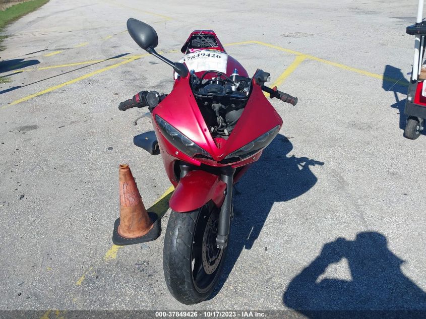 2007 YAMAHA YZFR6 S JYARJ06E77A033973