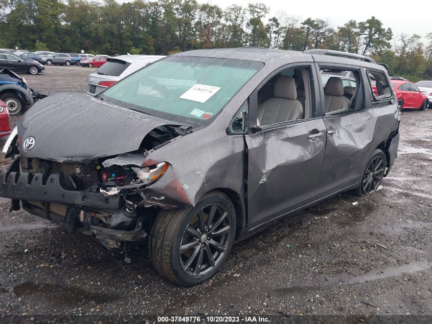 5TDYK3DC7DS321541 2013 TOYOTA SIENNA, photo no. 2