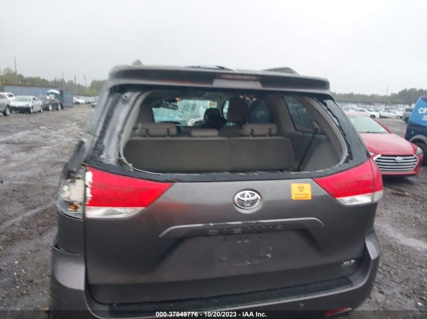 5TDYK3DC7DS321541 2013 TOYOTA SIENNA, photo no. 6