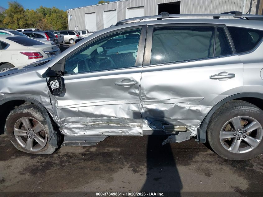 2015 TOYOTA RAV4 XLE - 2T3RFREV8FW346400
