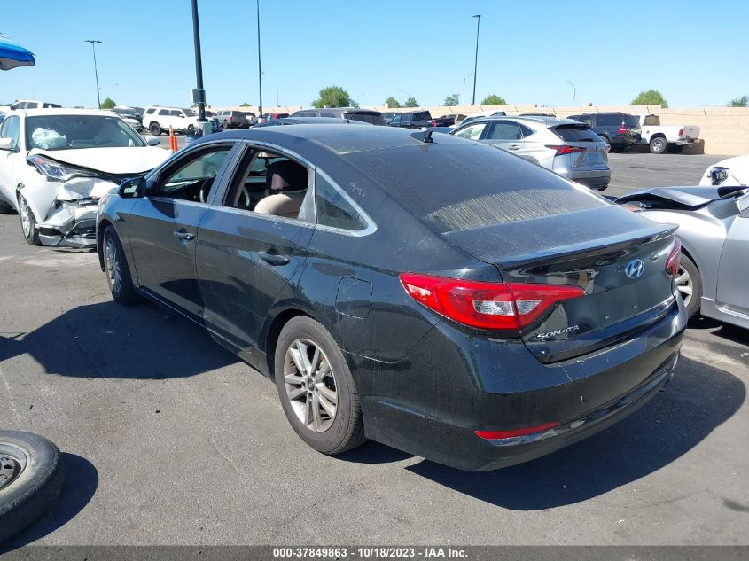 2017 HYUNDAI SONATA SE - 5NPE24AFXHH472053